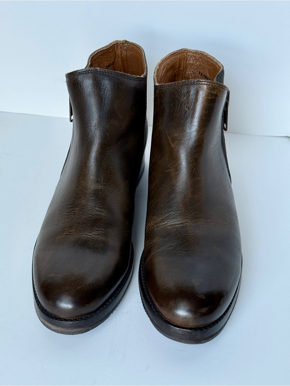 FRYE Women’s 9 Dark Brown Leather Booties Outside Zip MADISON MOTO SHOOTIE - Picture 5 of 16